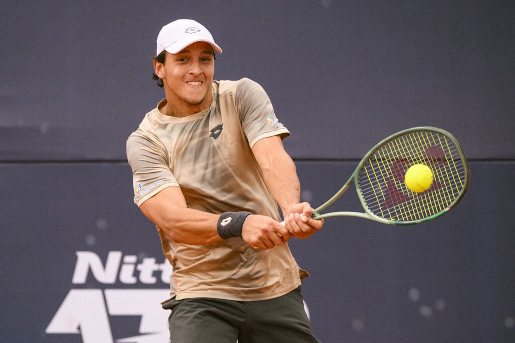 Luciano Darderi, classe 2002, è il primo azzurro a raggiungere il secondo turno del Sardegna Open (foto Mike Lawrence/ATP)