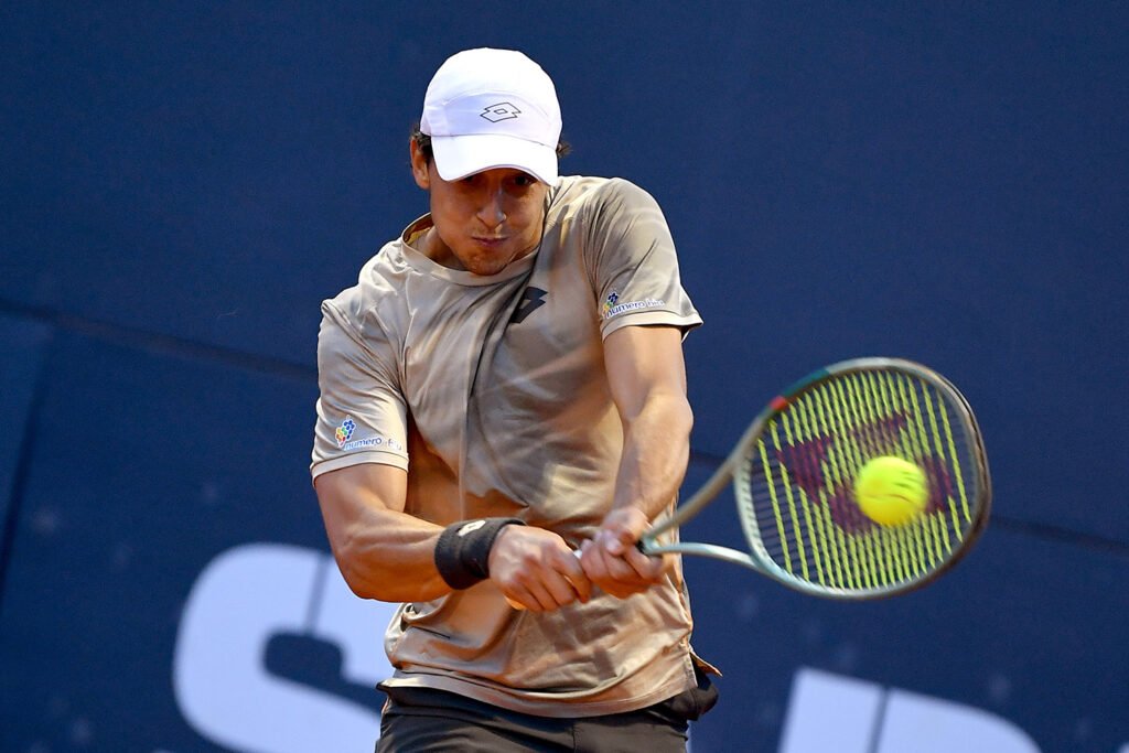 Luciano Darderi, italo-argentino classe 2002, è in semifinale al Sardegna Open di Cagliari (foto Francesco Panunzio)